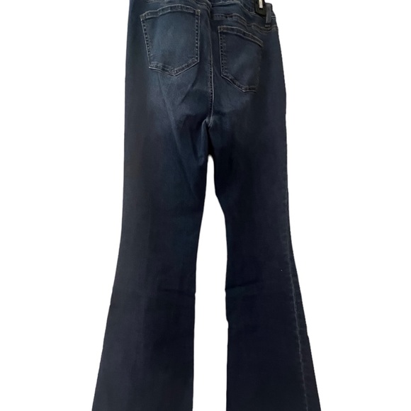 WONDERLY FLARE LEG, WAIST TIE JEANS- SIZE 30” WAIST AND 32” LENGTH! Sexy cute! - Picture 10 of 13